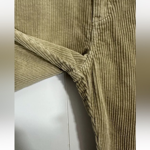 Polo Ralph Lauren Boys Wide Corduroy Pants Size 8 Beige Taupe Flap Pockets - Picture 3 of 11